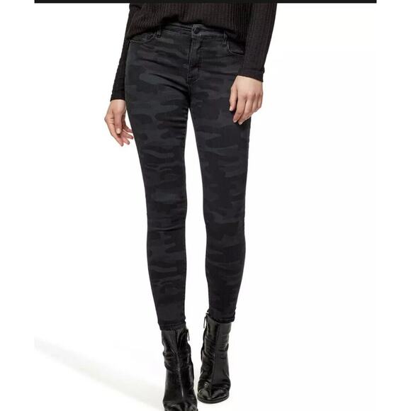 Social Standard by Sanctuary Ladies Skinny Ankle Jean Black Camo NEW MRSP $79 - Picture 1 of 5